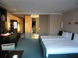 P1020603_small P1020603_small